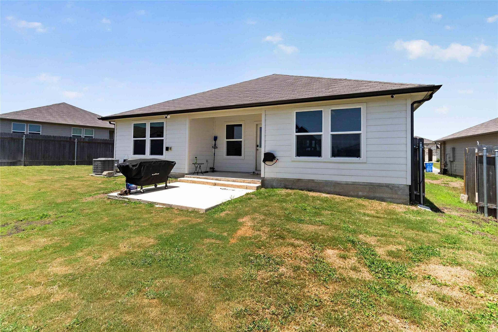 908 Gerardia CT, Seguin, TX 78155