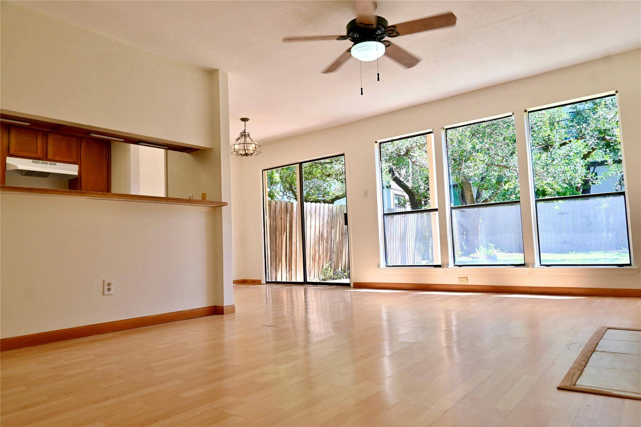 13356 Water Oak LN #B, Austin, TX 78729