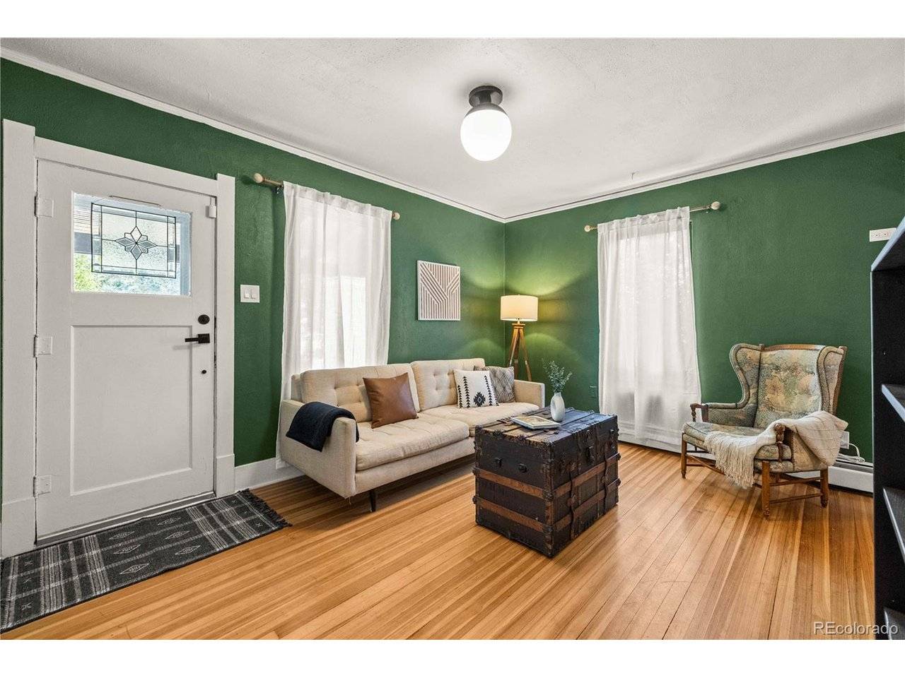 1669 Dallas, Aurora, CO 80010