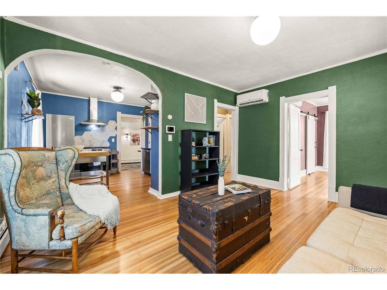 1669 Dallas, Aurora, CO 80010