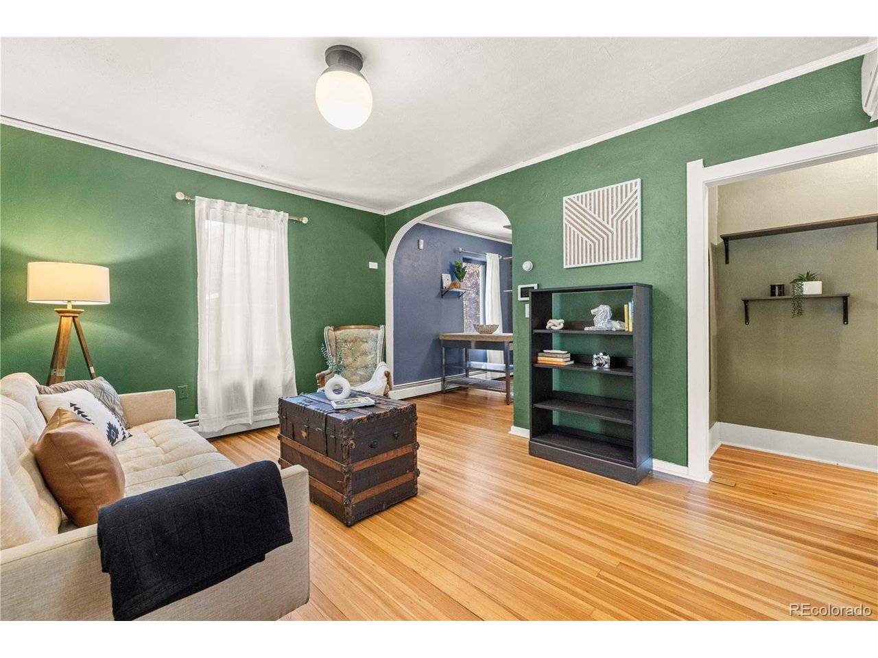 1669 Dallas, Aurora, CO 80010
