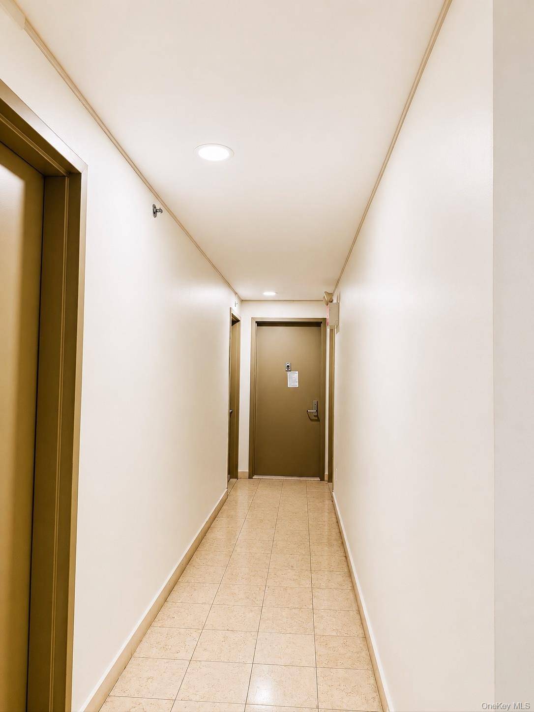 60-70 Woodhaven BLVD #4I, Elmhurst, NY 11373
