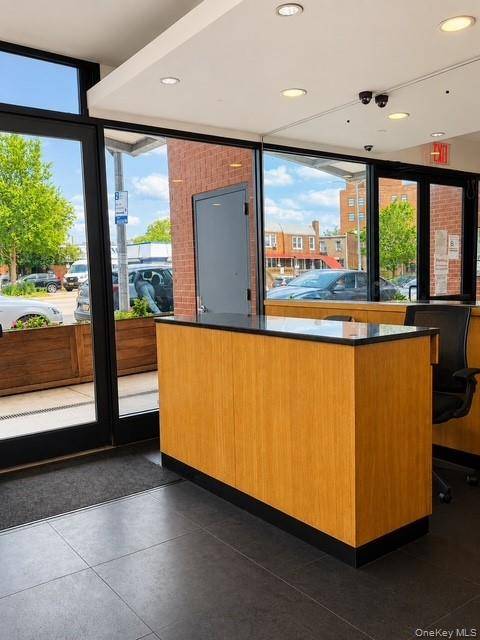 60-70 Woodhaven BLVD #4I, Elmhurst, NY 11373