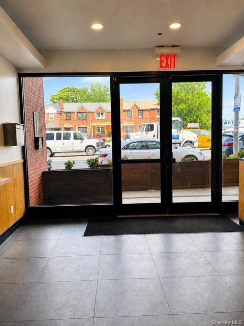 60-70 Woodhaven BLVD #4I, Elmhurst, NY 11373