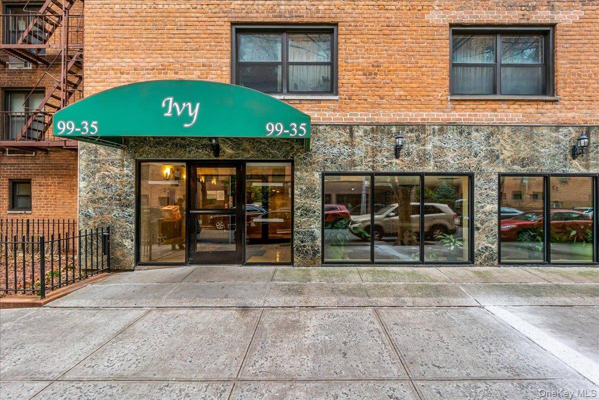 99-35 59th AVE #4k, Corona, NY 11368