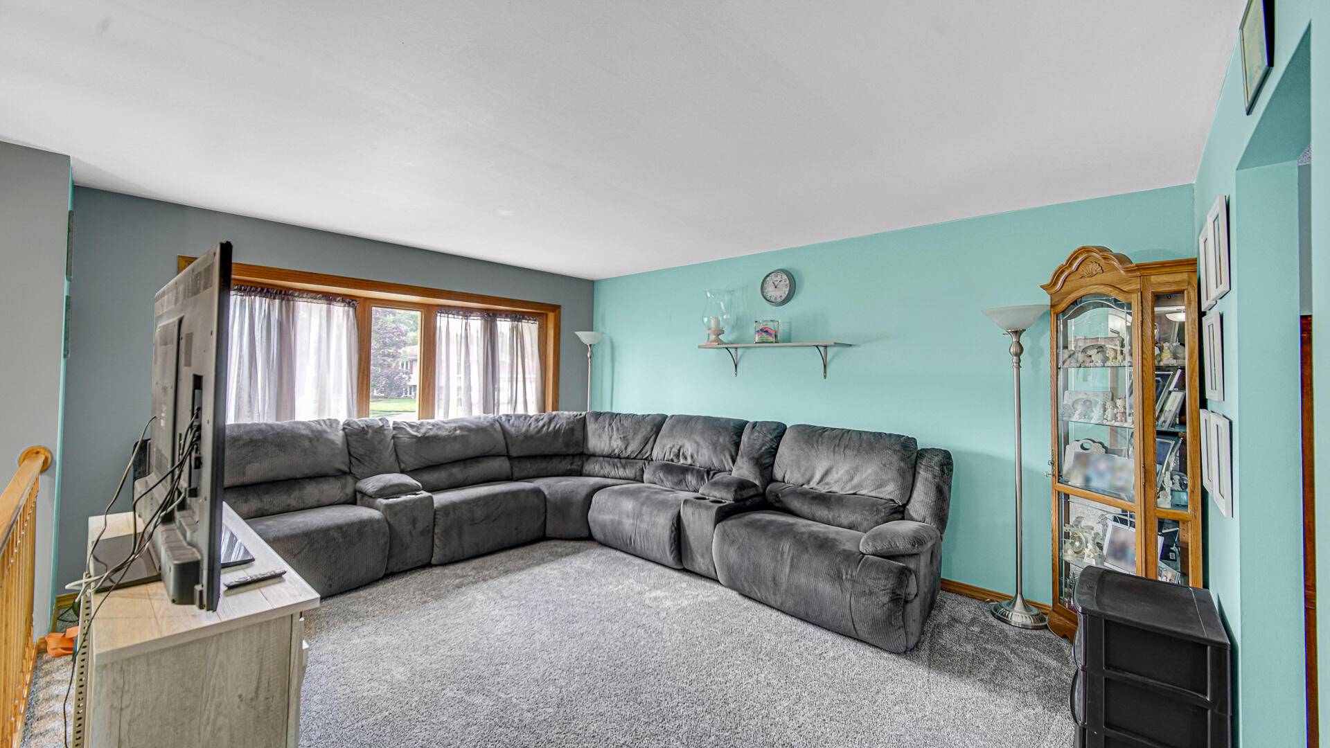 13 Lilac Drive, Dyer, IN 46311