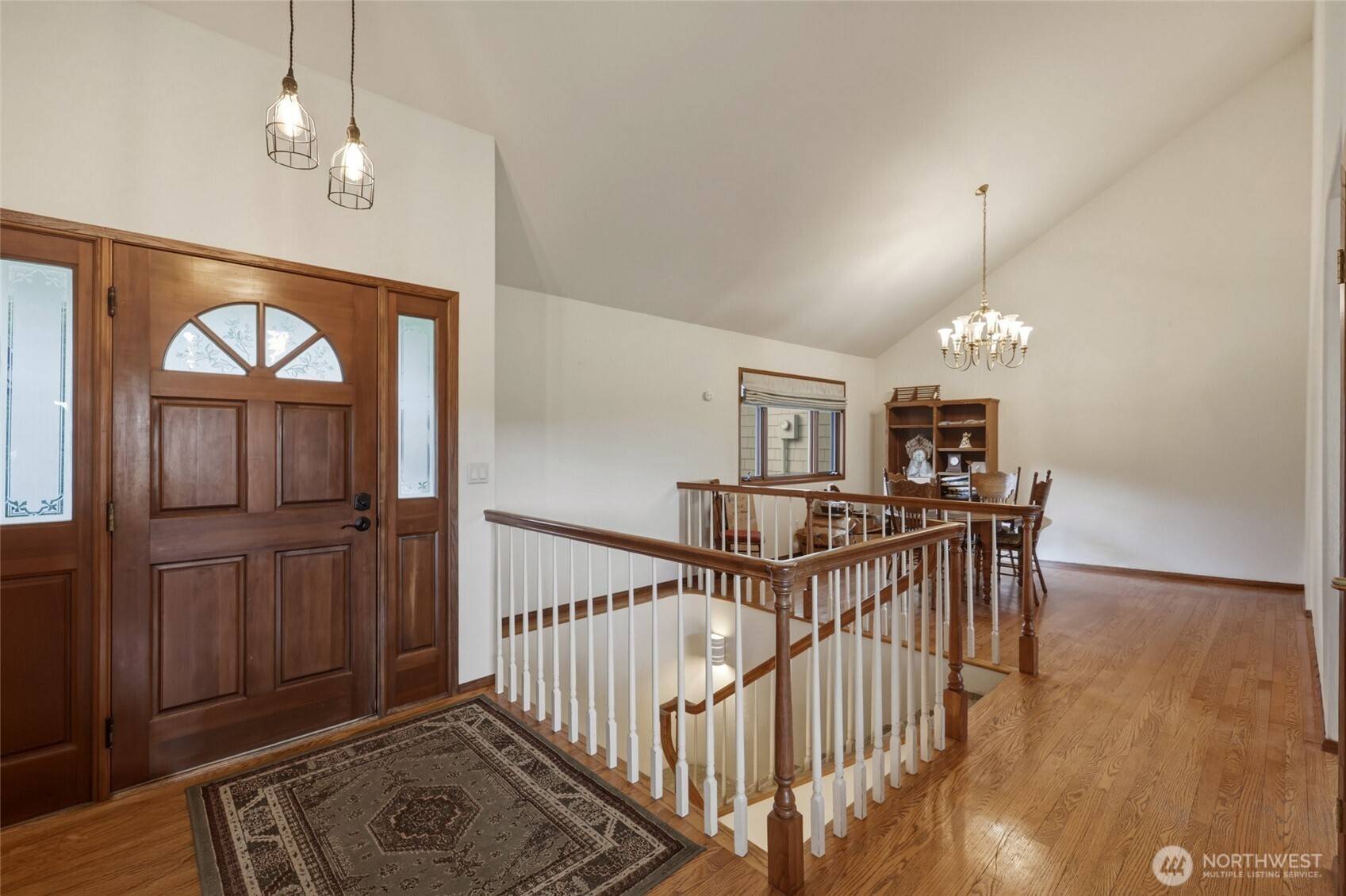32 Thompson LN, Elma, WA 98541