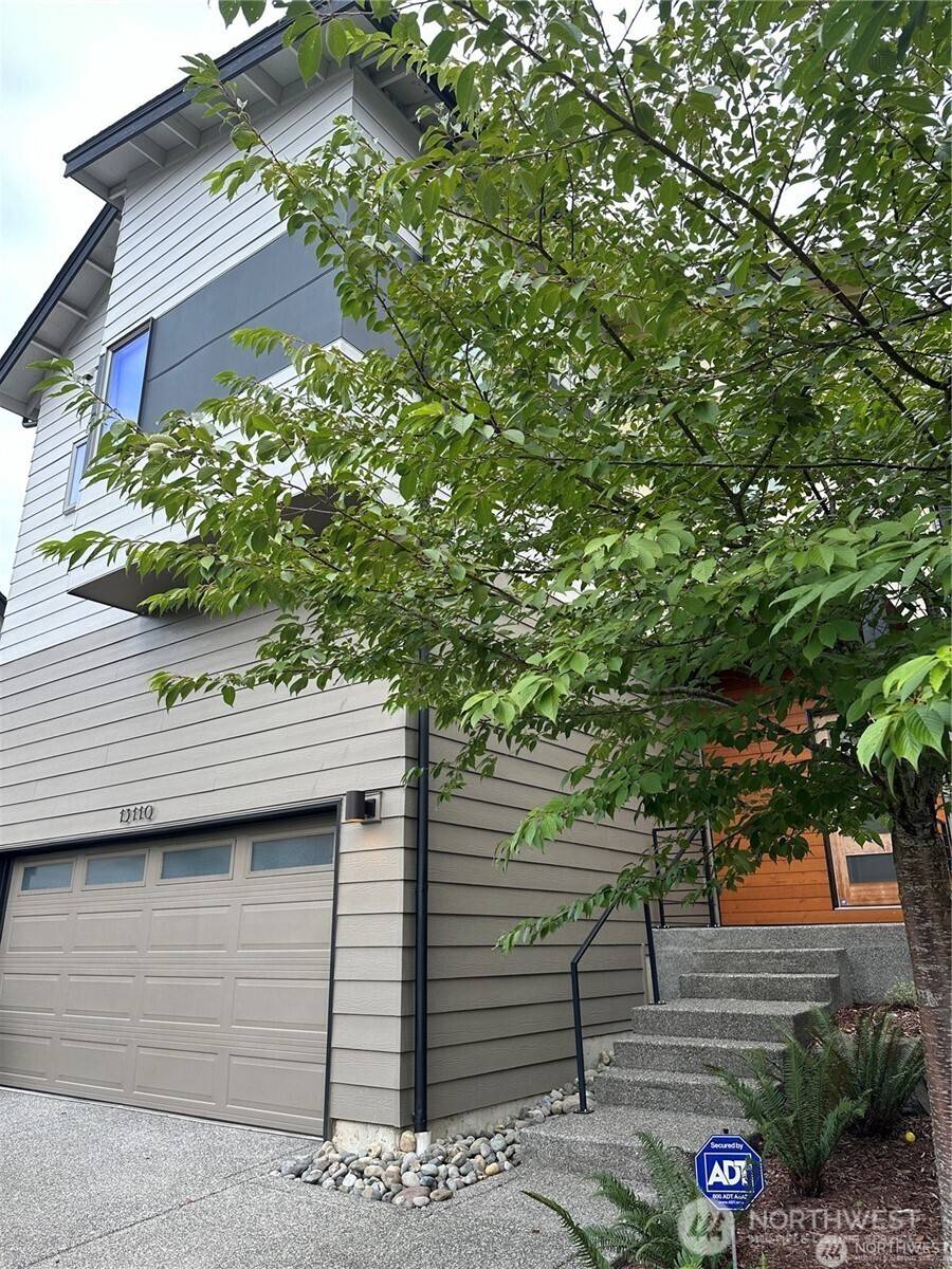 13110 SE 219th PL, Kent, WA 98031
