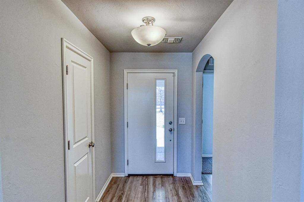6805 NW 157th TER, Edmond, OK 73013