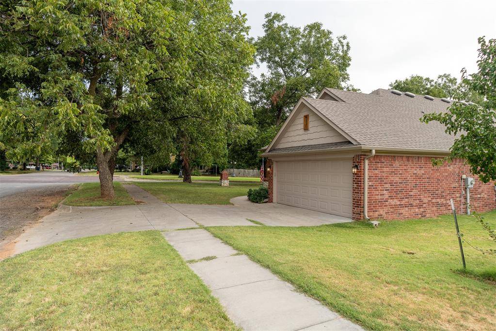 401 E Robert S Kerr BLVD, Wynnewood, OK 73098