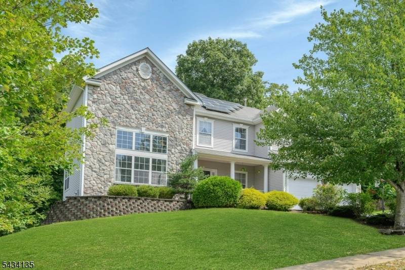 102 Black Oak Trail, Jefferson Twp., NJ 07849
