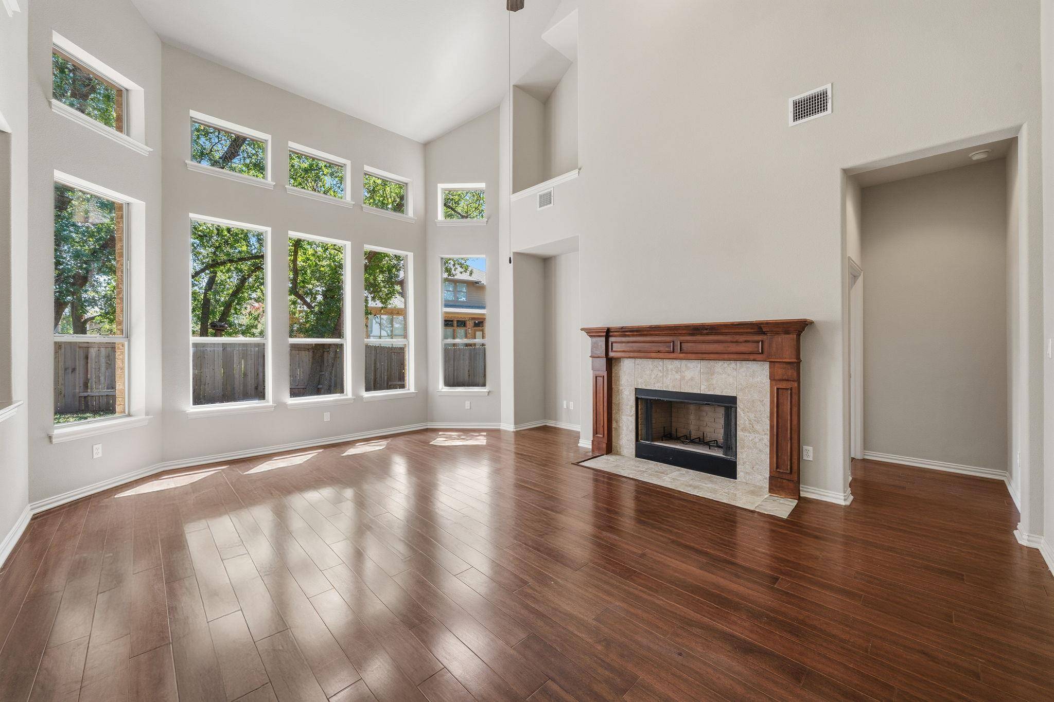 205 Crosswind CT, Cedar Park, TX 78613