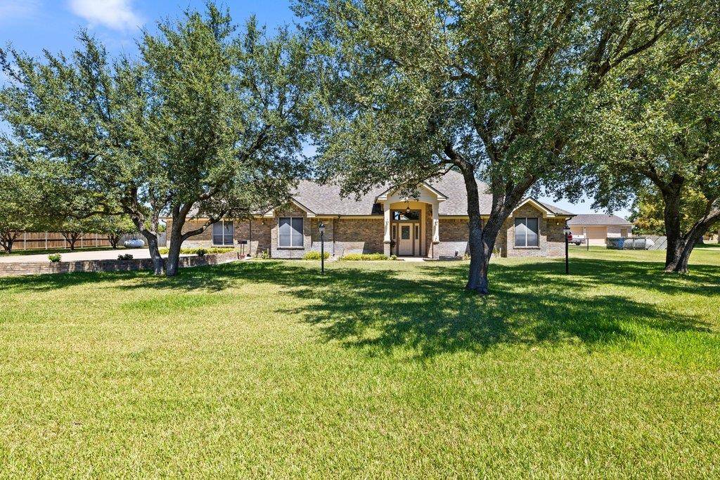 5421 FM 619, Taylor, TX 76574