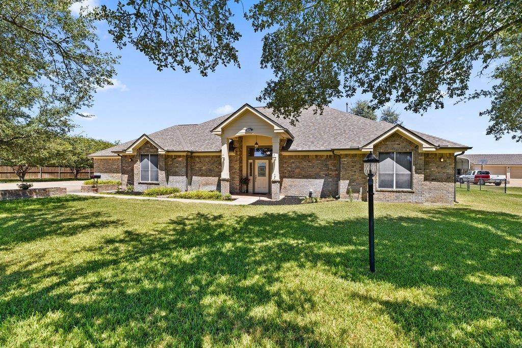 5421 FM 619, Taylor, TX 76574