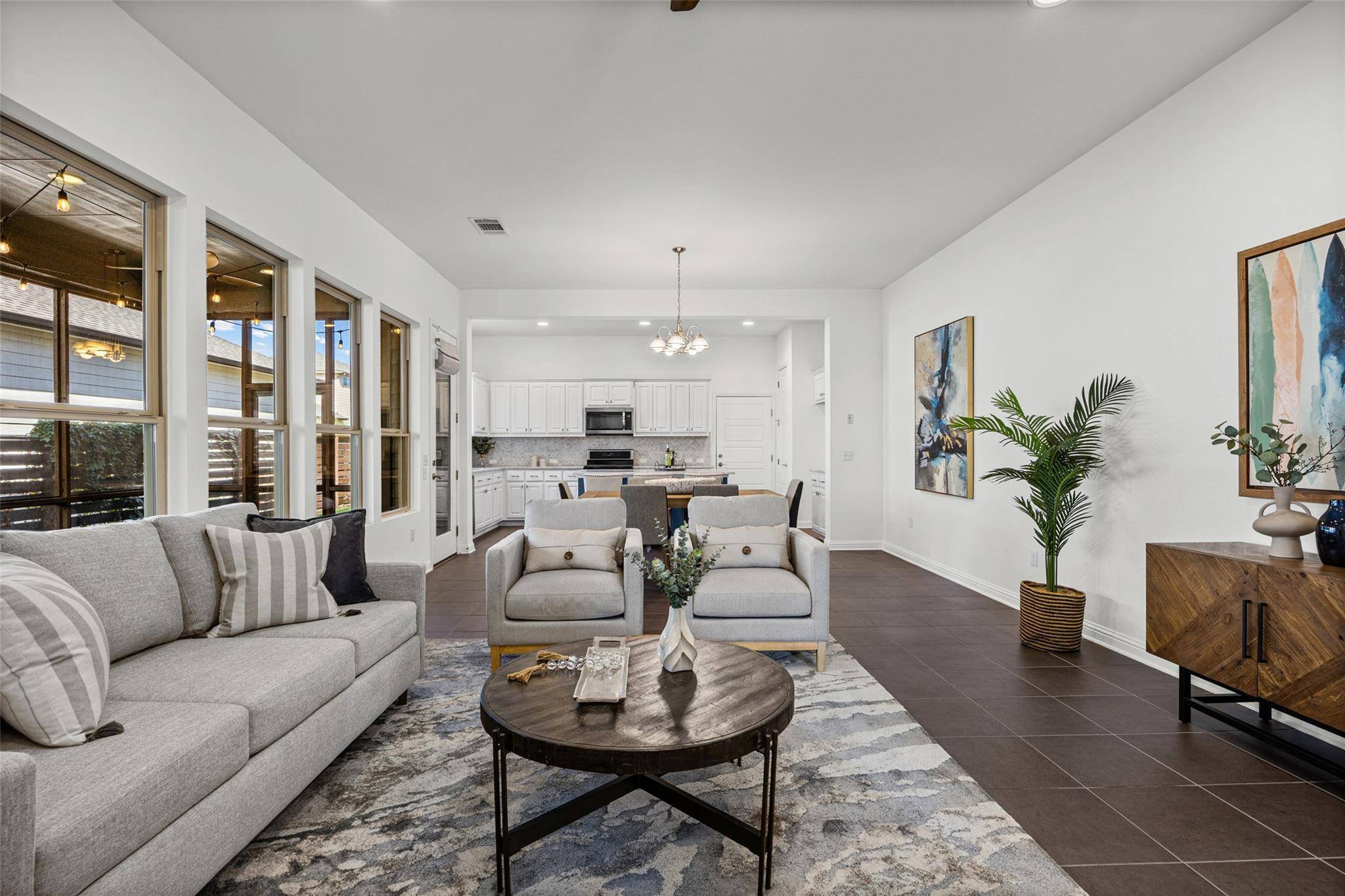 1518 Frontier Valley DR, Austin, TX 78741