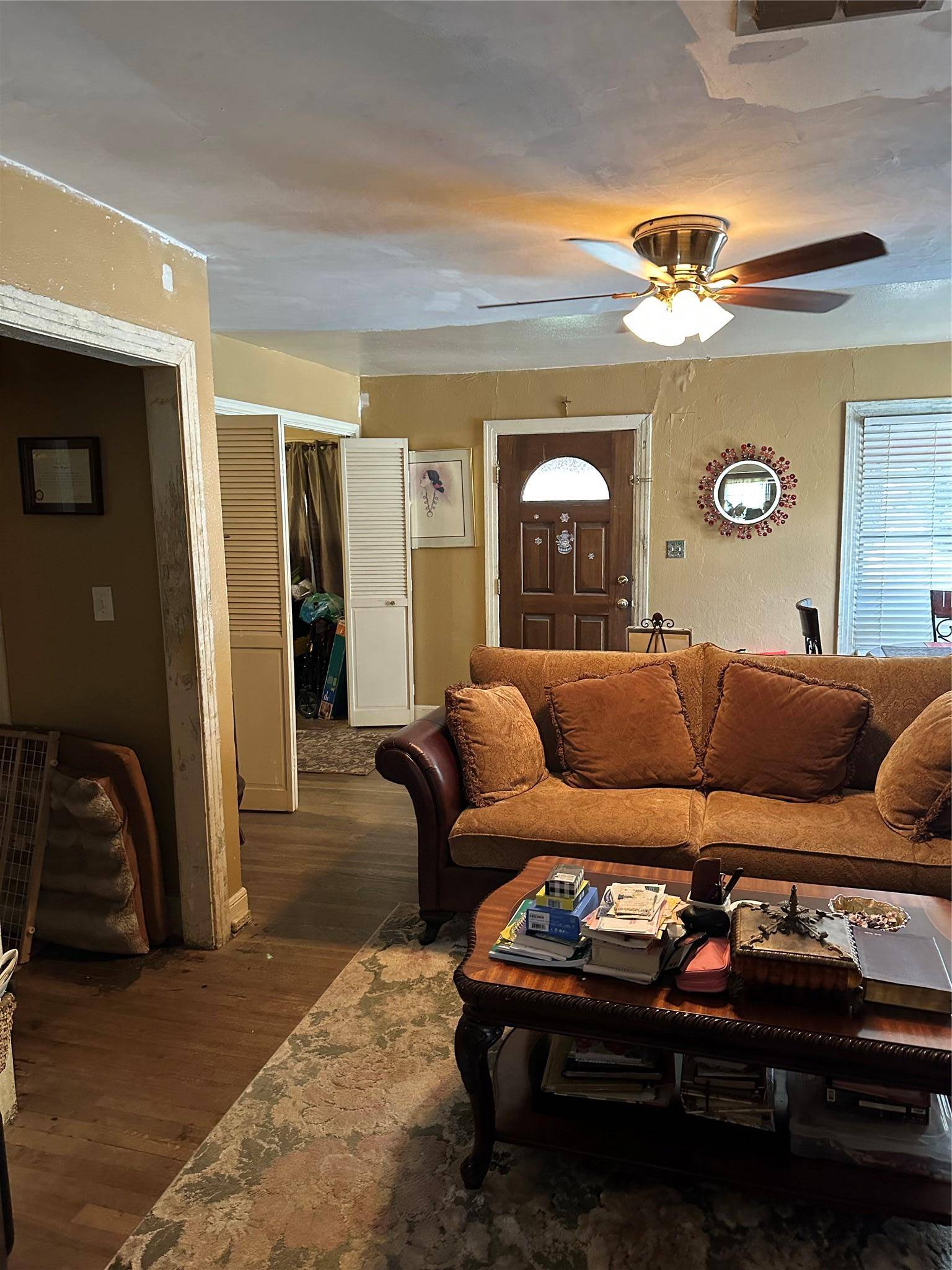 1106 Justin LN, Austin, TX 78757