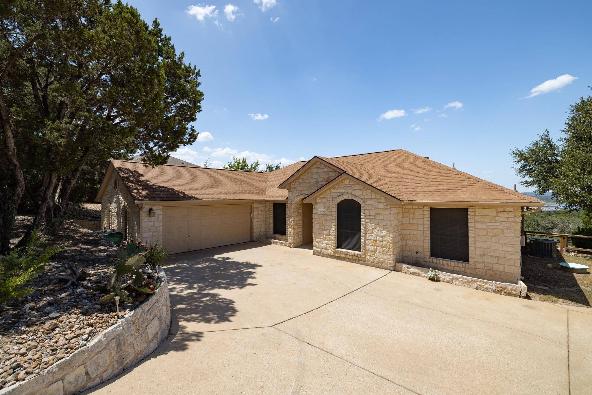 20406 WHITEROCK DR, Lago Vista, TX 78645