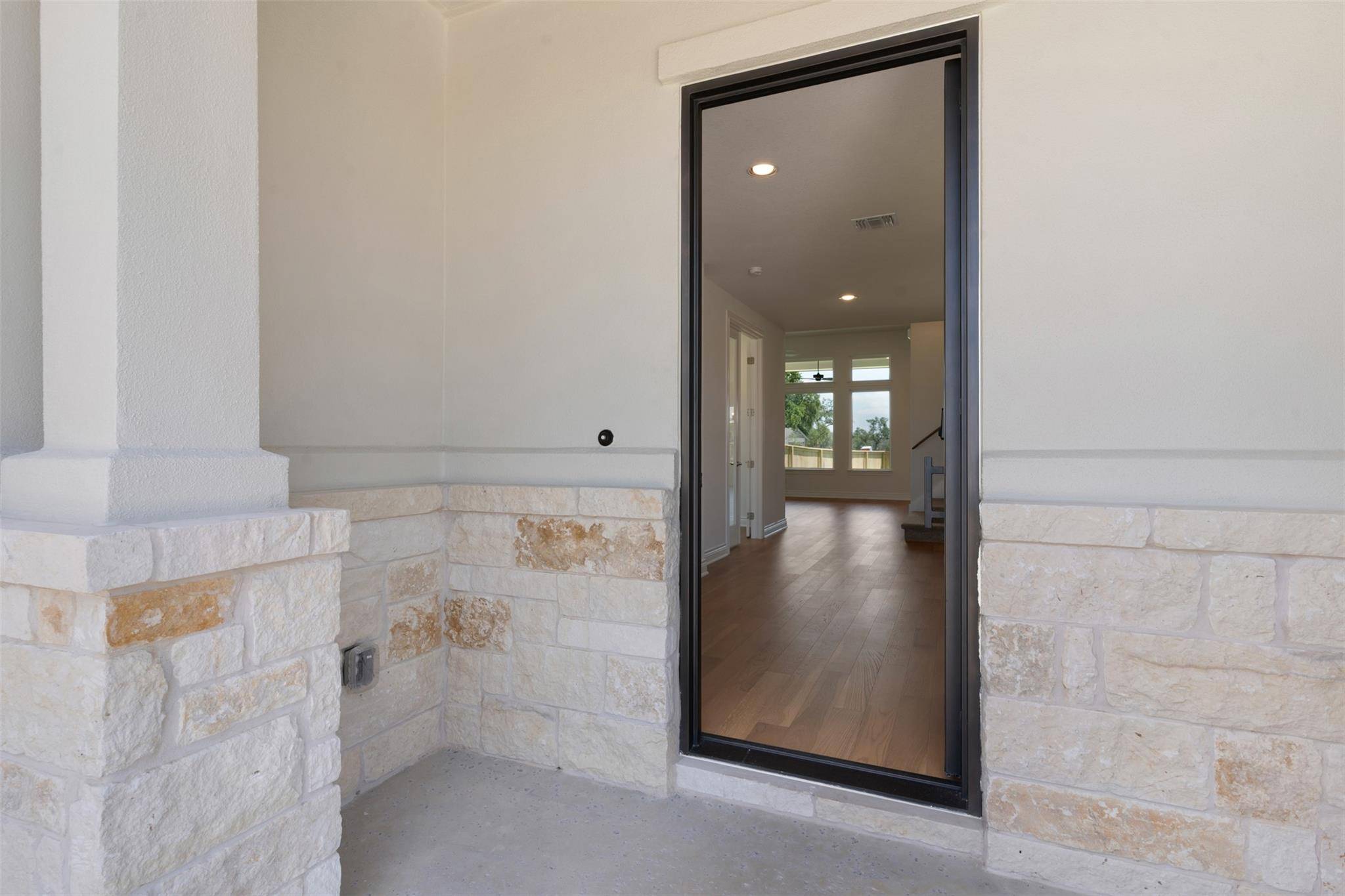 101 Buckaroo DR, Georgetown, TX 78633