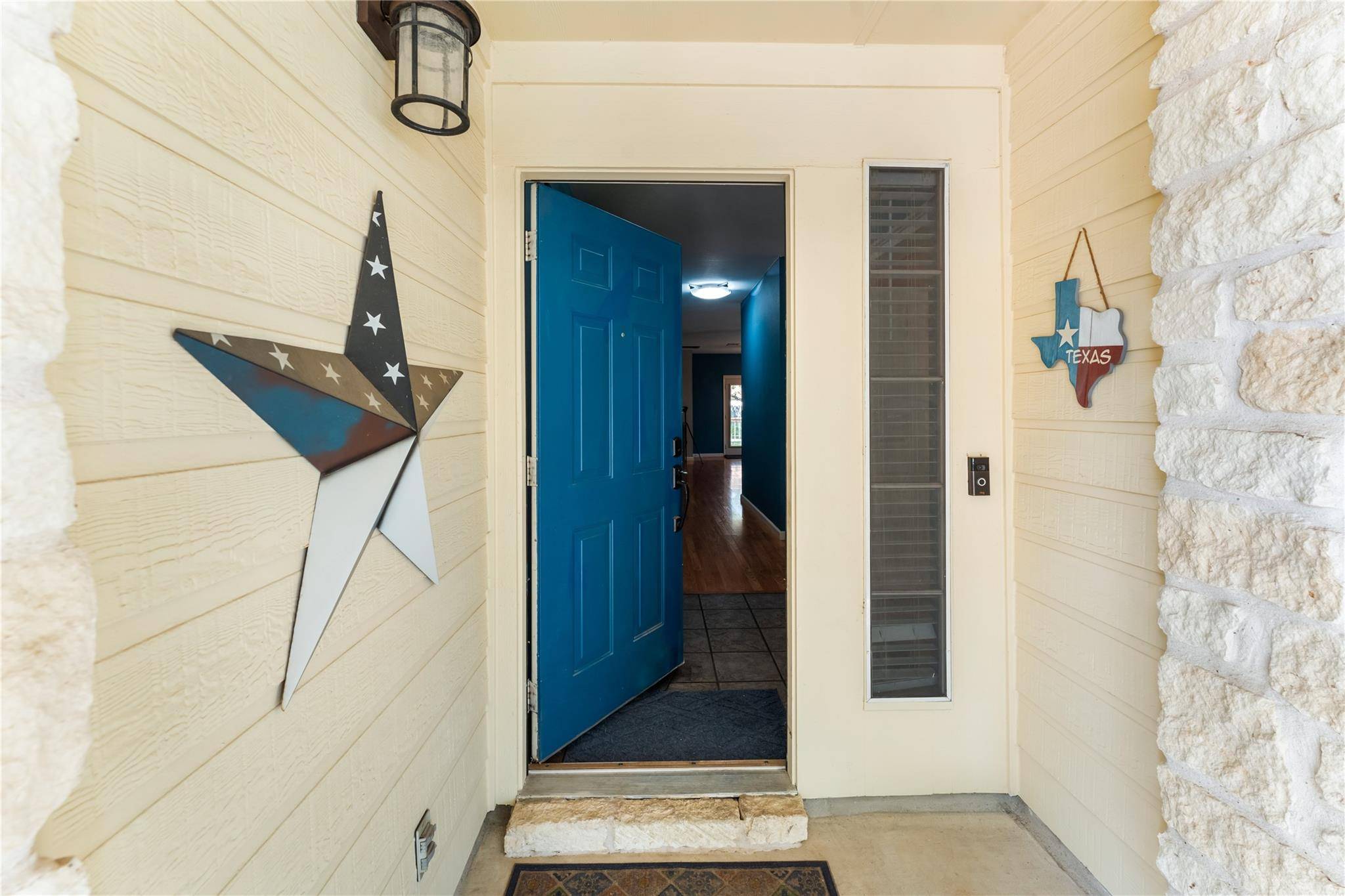 3555 Rock Shelf LN, Round Rock, TX 78681
