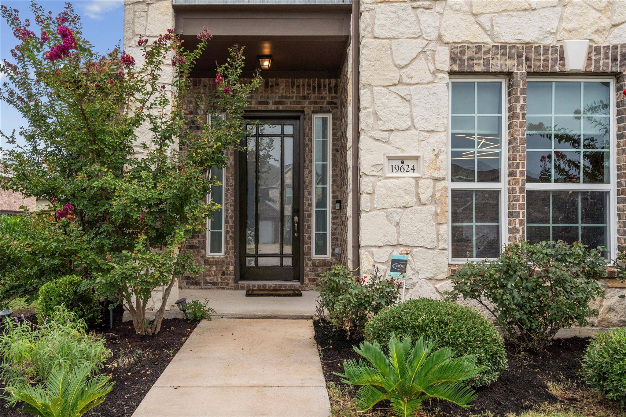 19624 Stanton Drew TRL, Pflugerville, TX 78660
