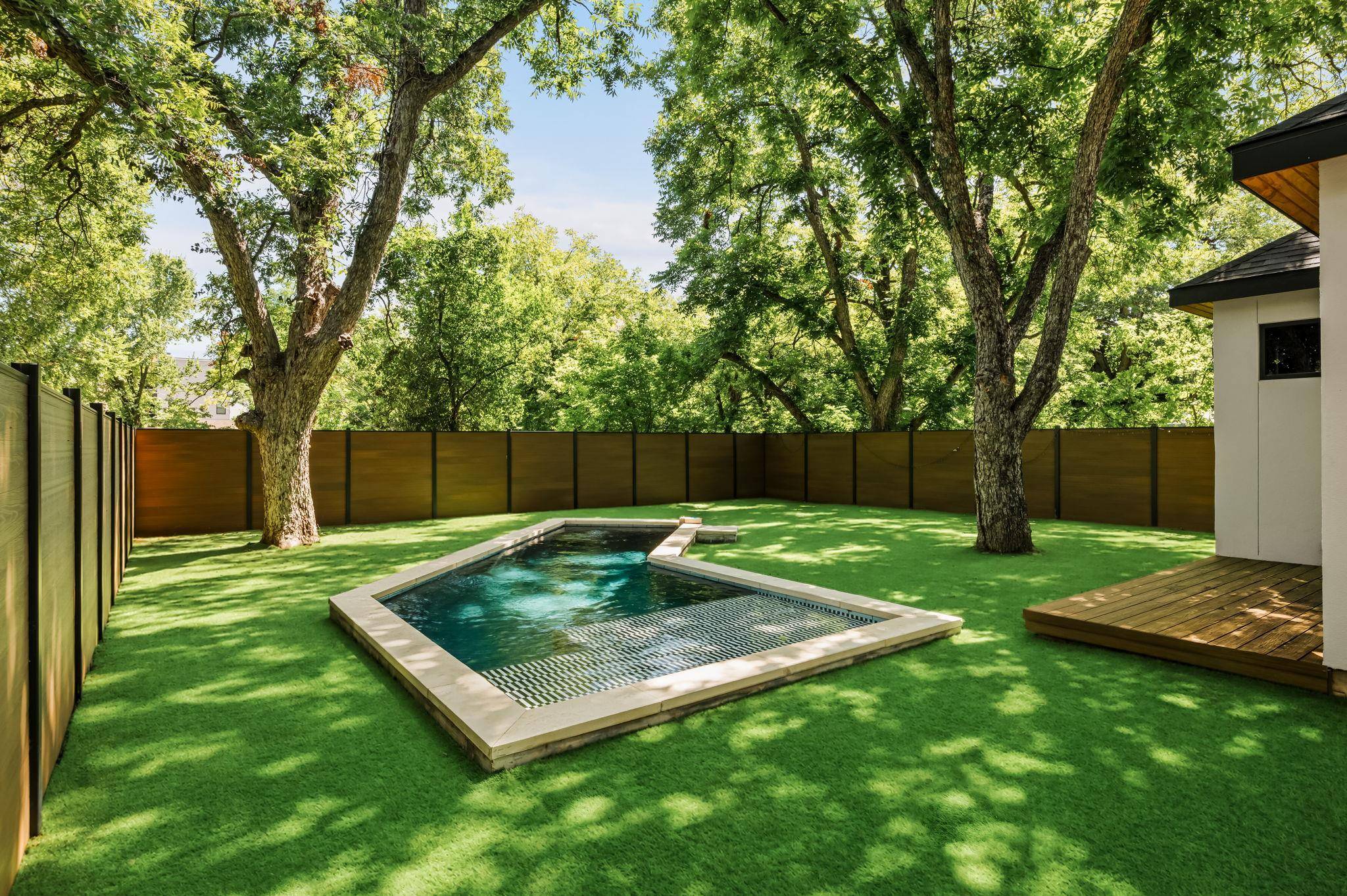3210 Thompson ST, Austin, TX 78702