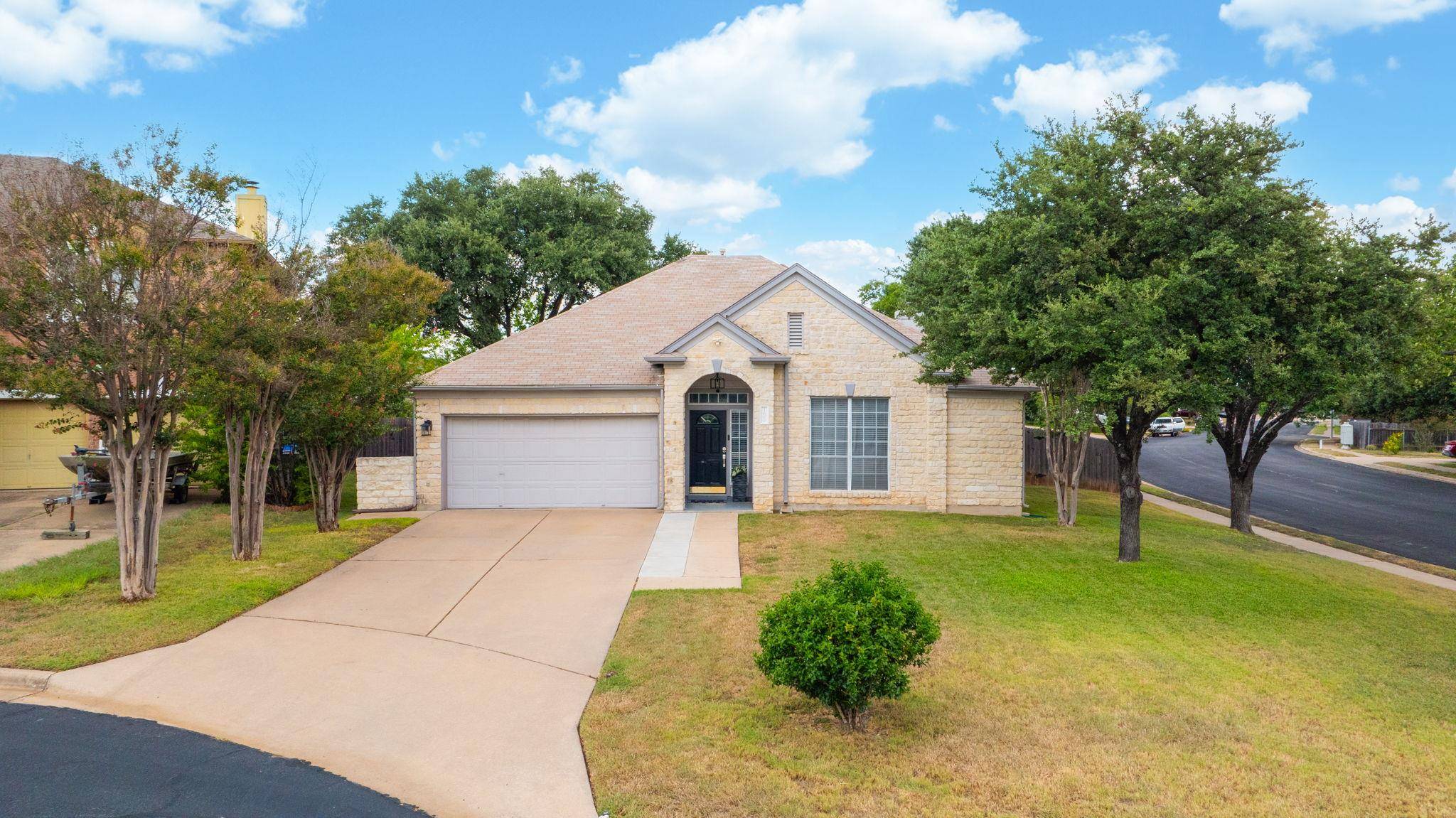 1600 Viki Lynn CT, Pflugerville, TX 78660