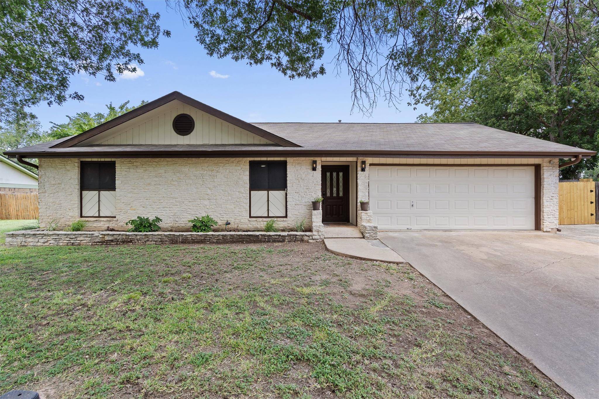 703 Parkway ST, Georgetown, TX 78628