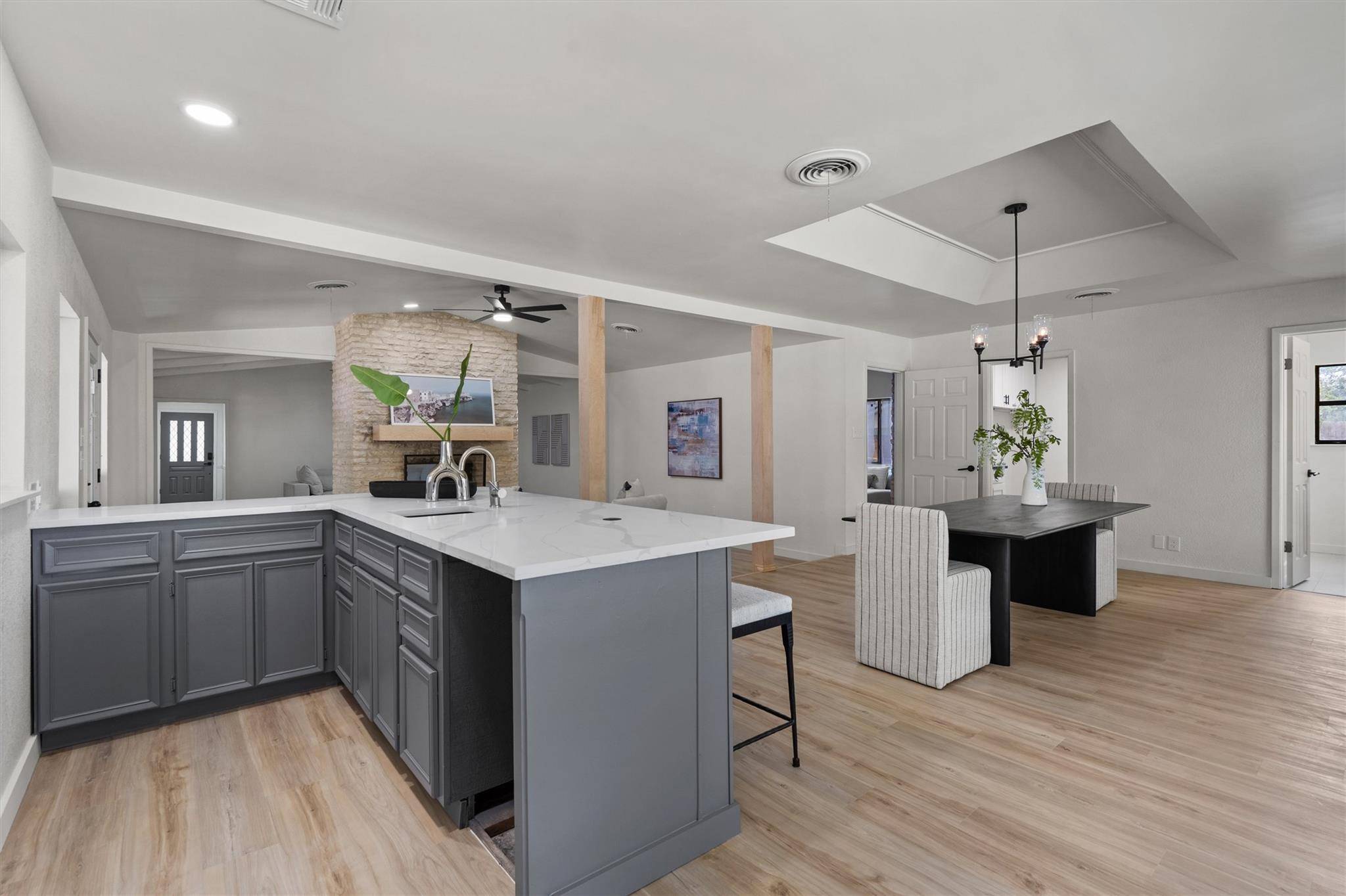 703 Parkway ST, Georgetown, TX 78628