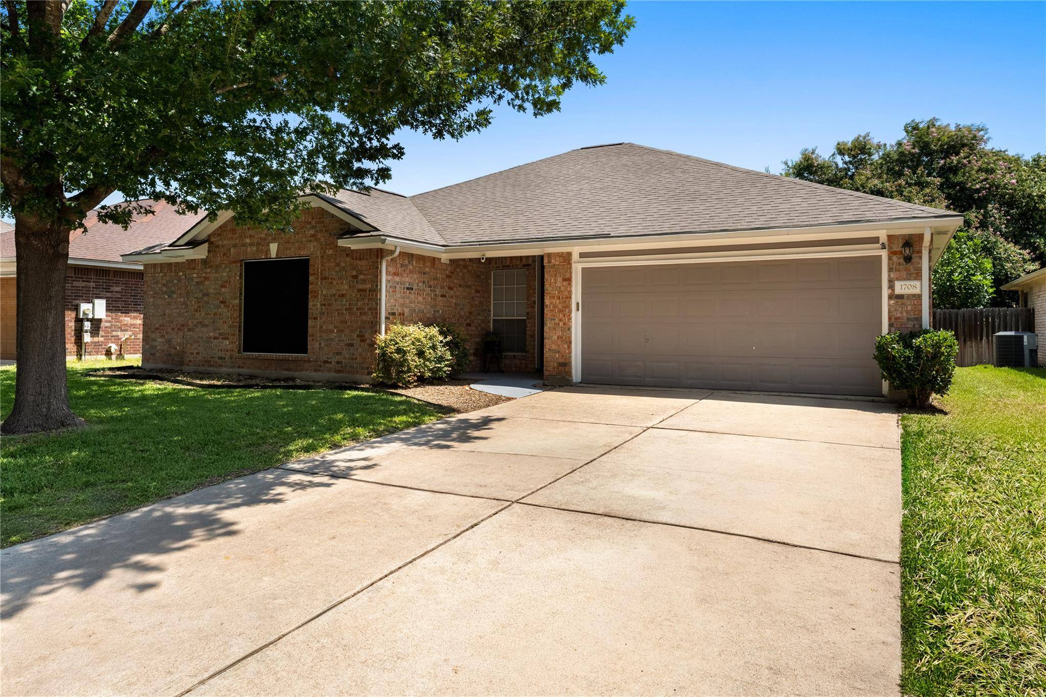 1708 Jerusalem DR, Round Rock, TX 78664