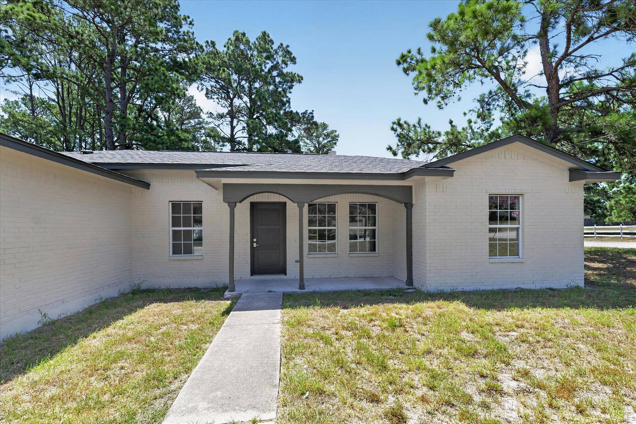 258 Pine View LOOP, Bastrop, TX 78602