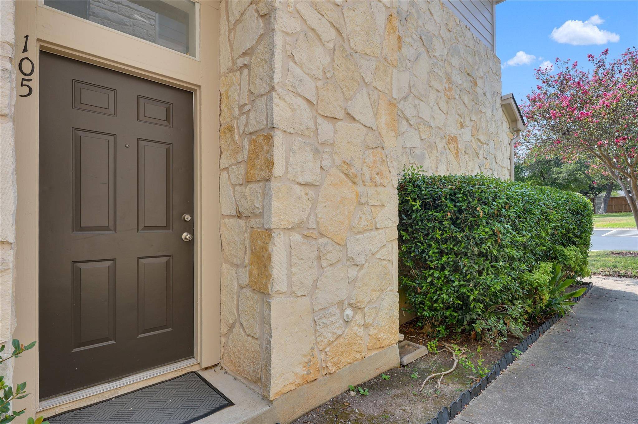 7501 Shadowridge Run #105, Austin, TX 78749