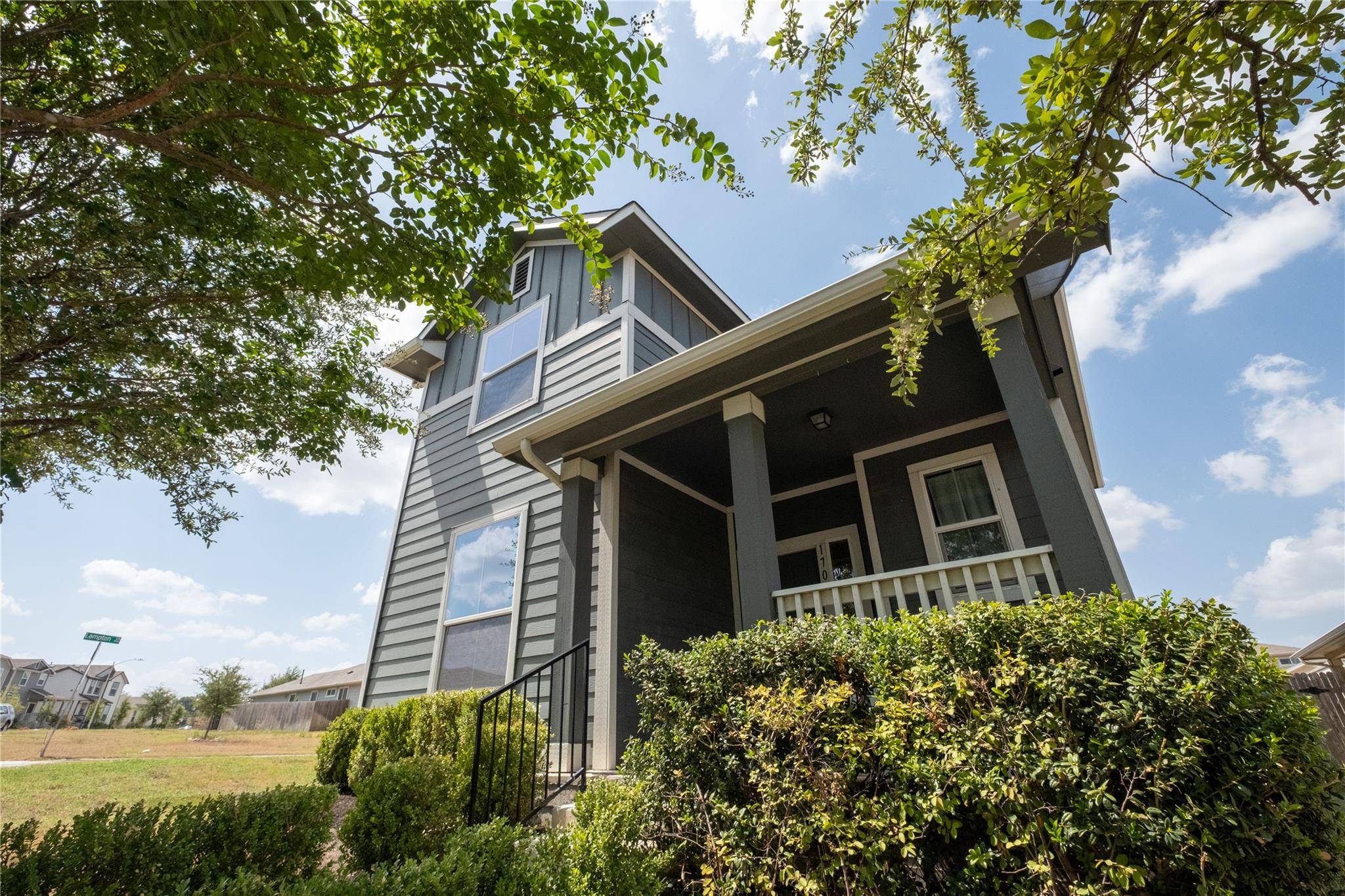 1700 Arborside DR, Austin, TX 78754