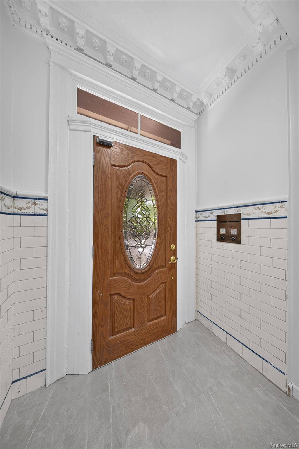 79-35 77th AVE, Ridgewood, NY 11385
