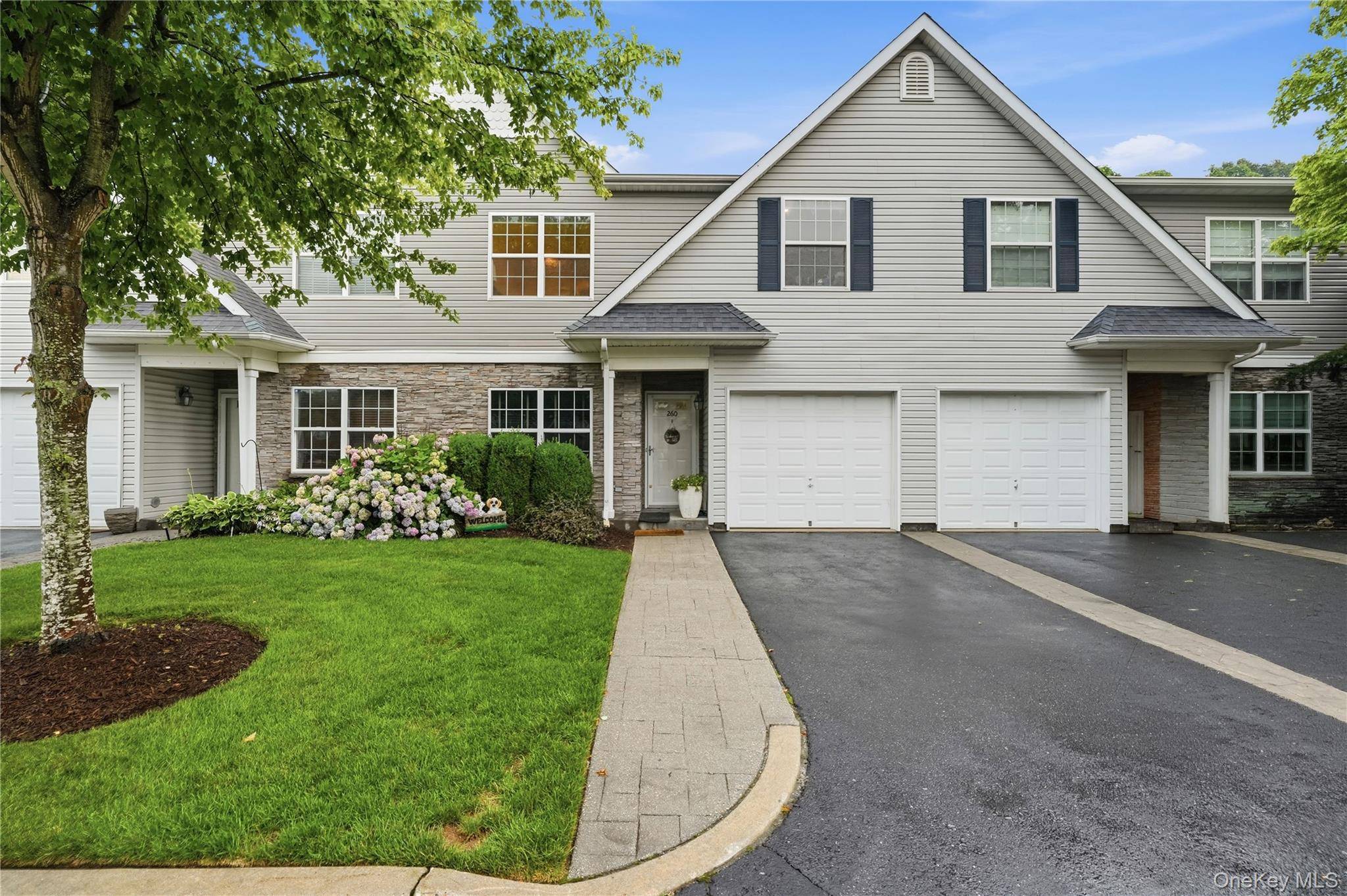 260 Medea WAY, Central Islip, NY 11722