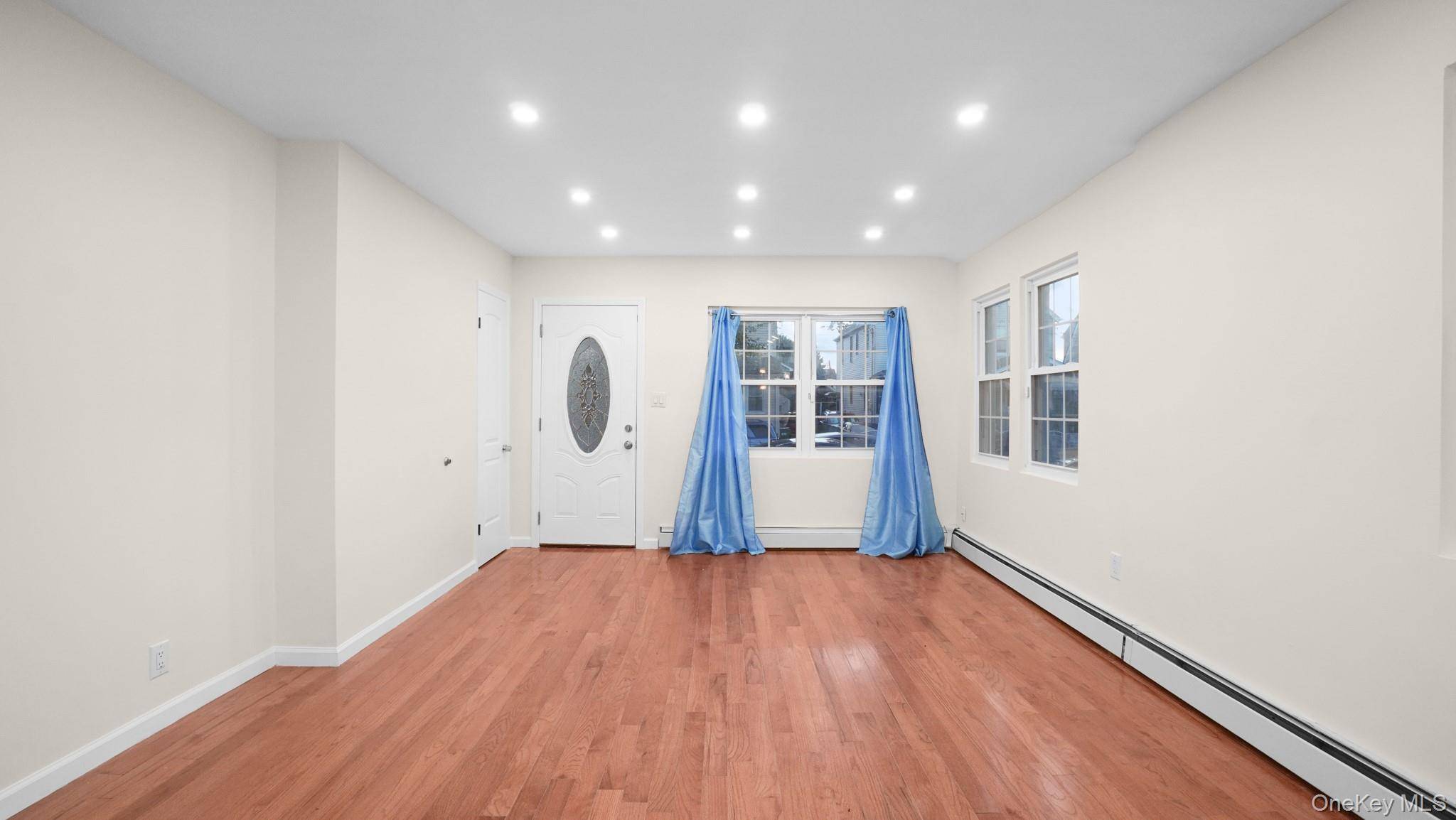 117-21 201st PL, Saint Albans, NY 11412