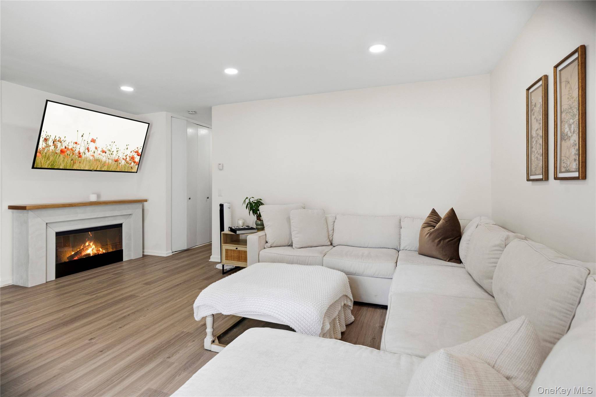 36 Richmond BLVD #4A, Ronkonkoma, NY 11779
