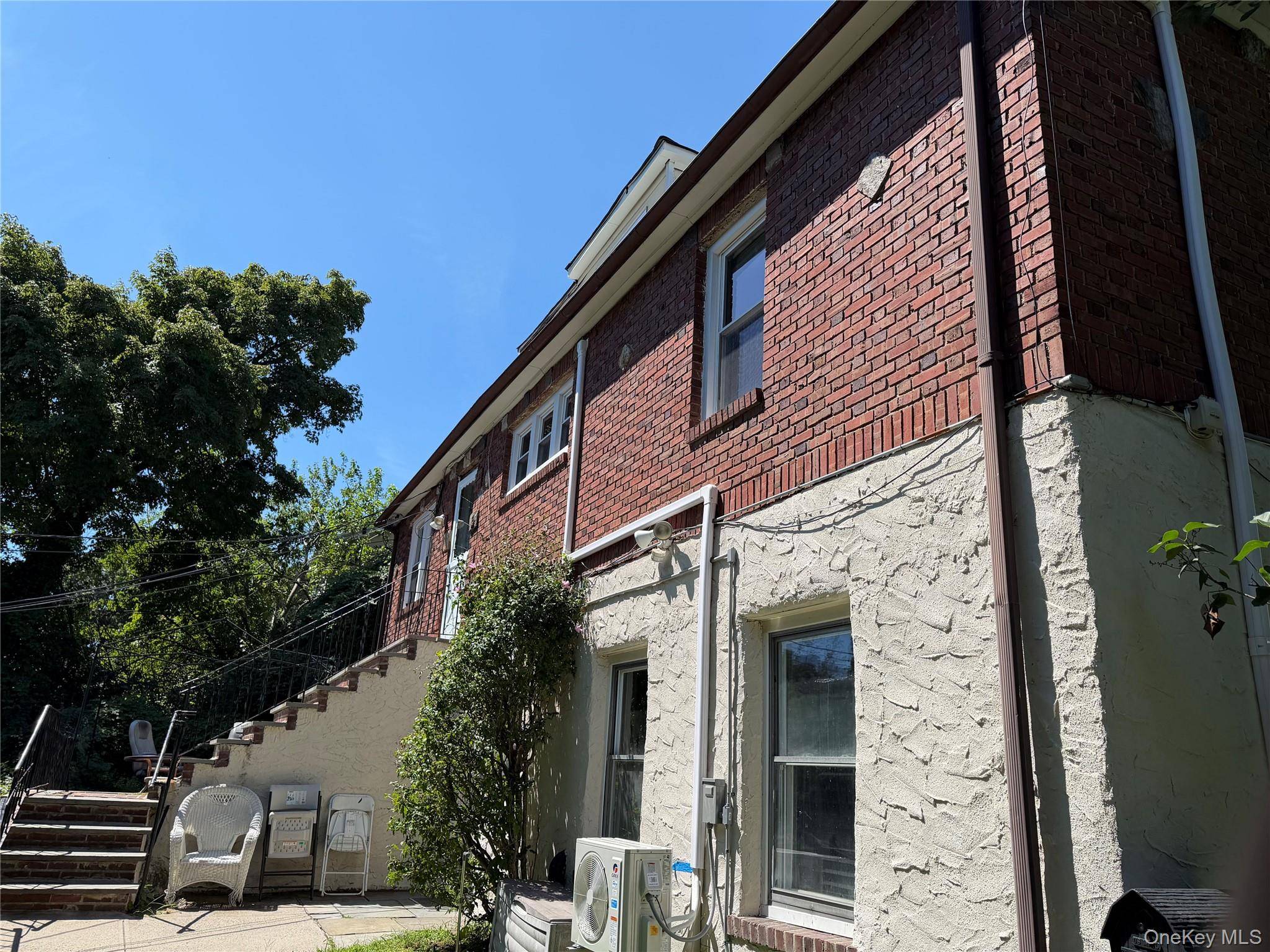 40 Paula AVE, Yonkers, NY 10704
