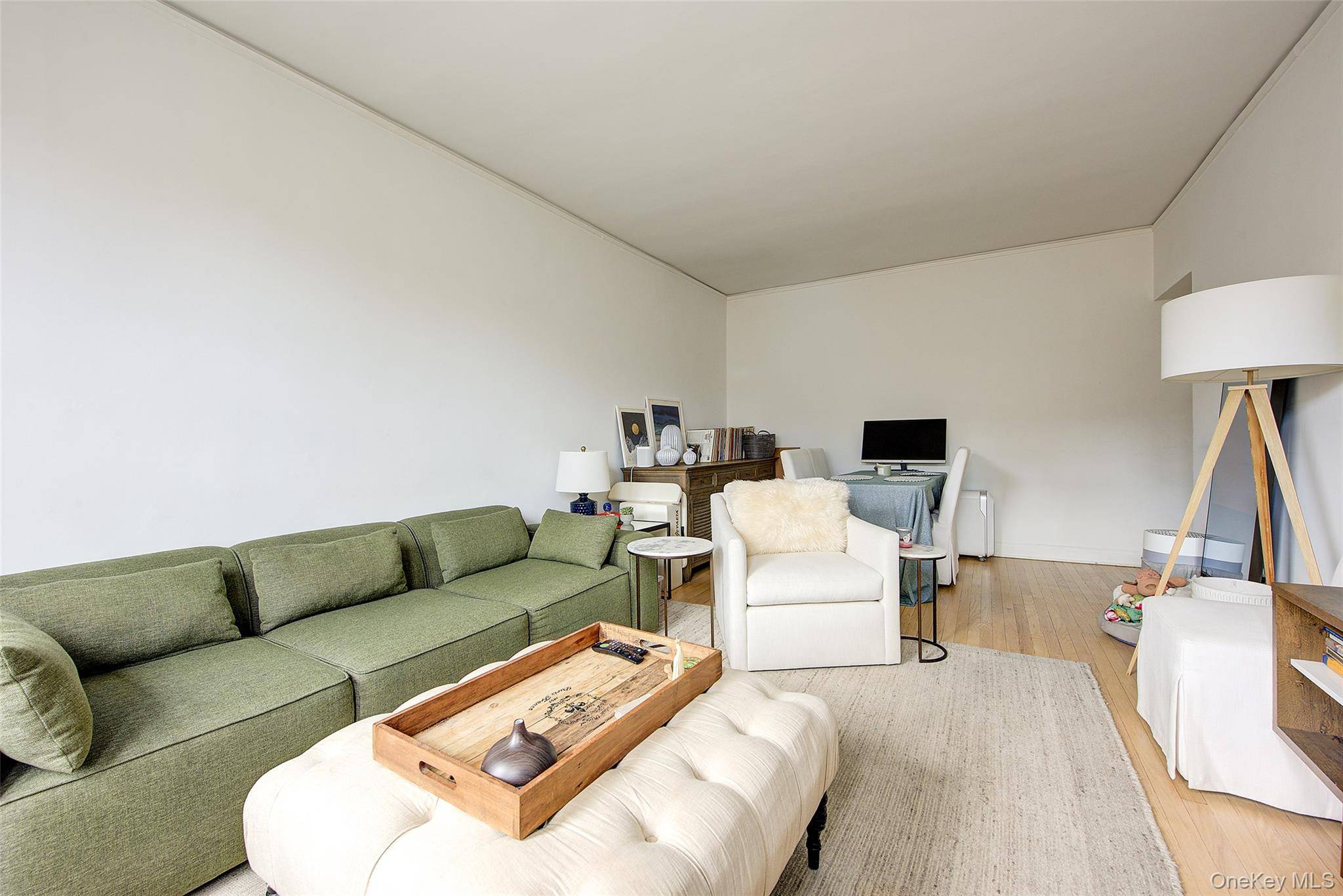 34-21 78th ST #6B, Jackson Heights, NY 11372
