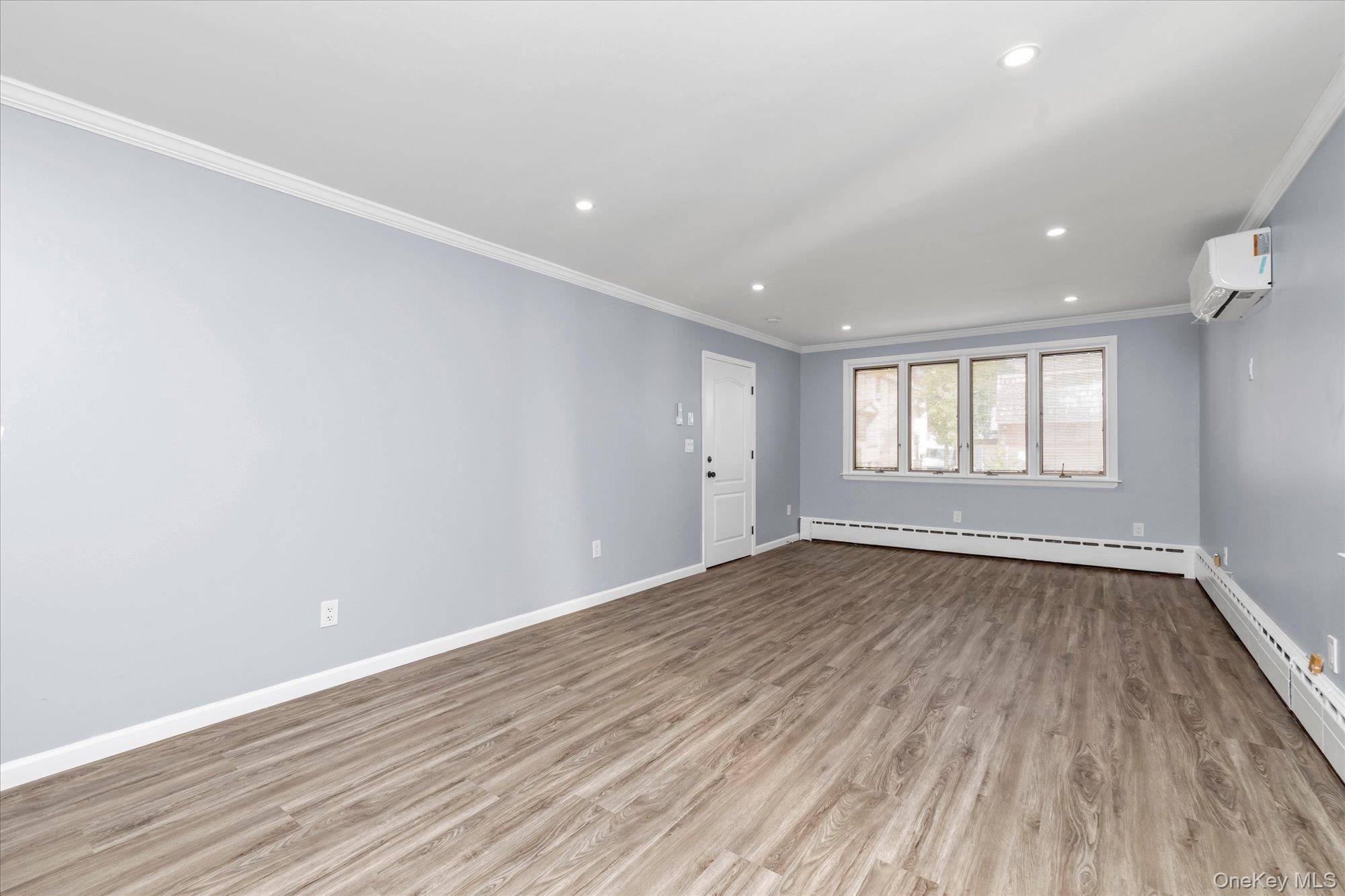 6 Franklin AVE #Lower, Port Washington, NY 11050