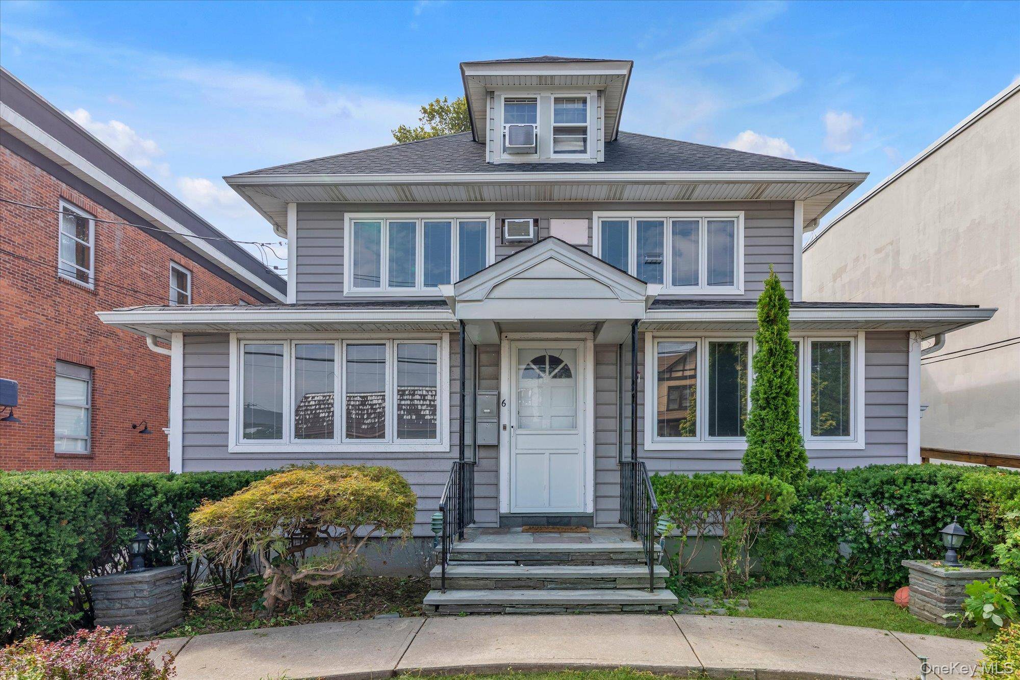 6 Franklin AVE #Lower, Port Washington, NY 11050