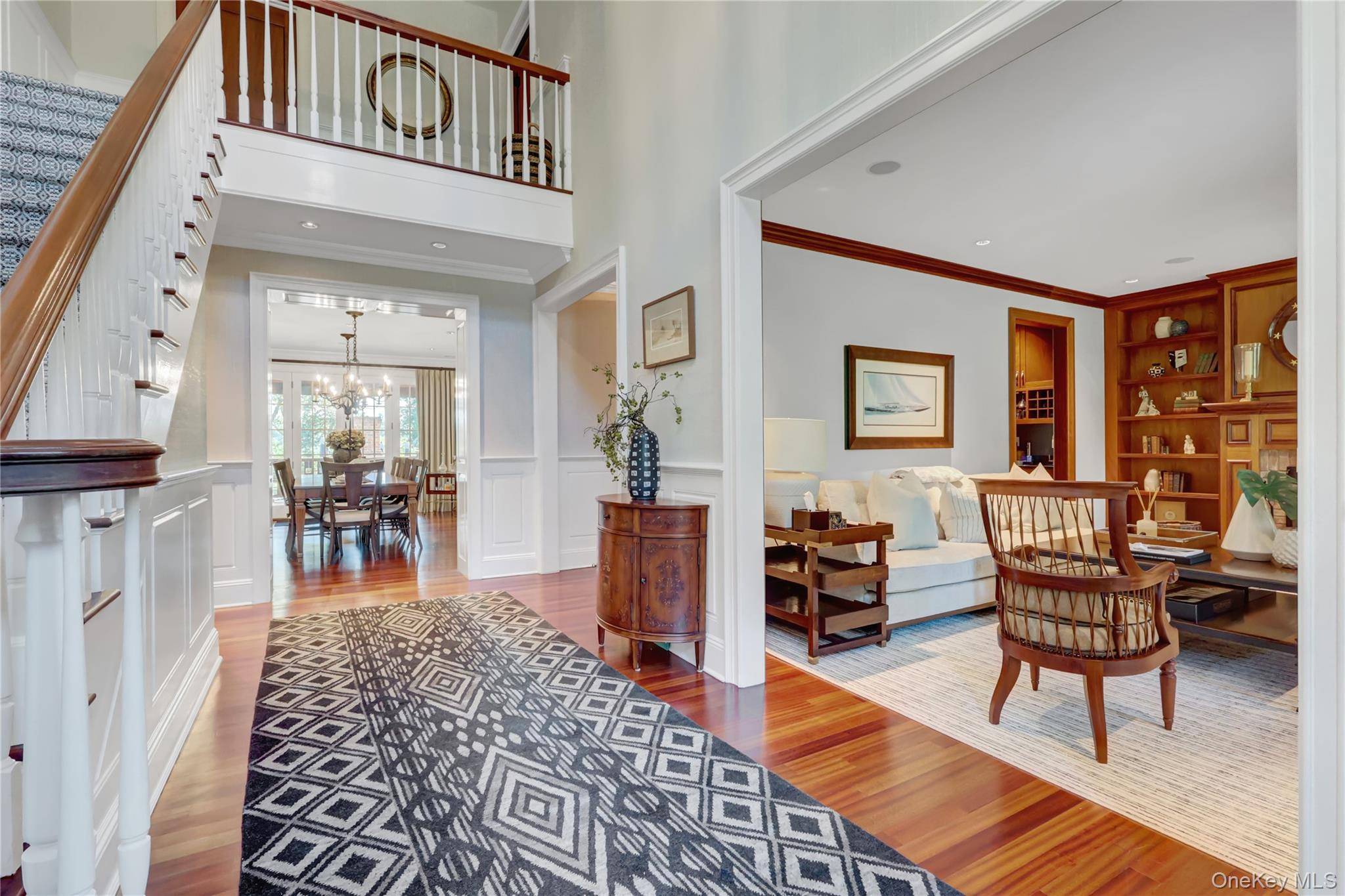 63 Dyke RD, Setauket, NY 11733
