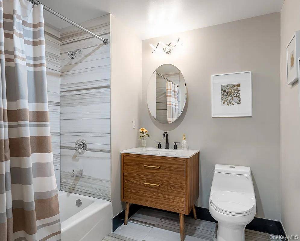 26-15 4th ST #3D, Astoria, NY 11102