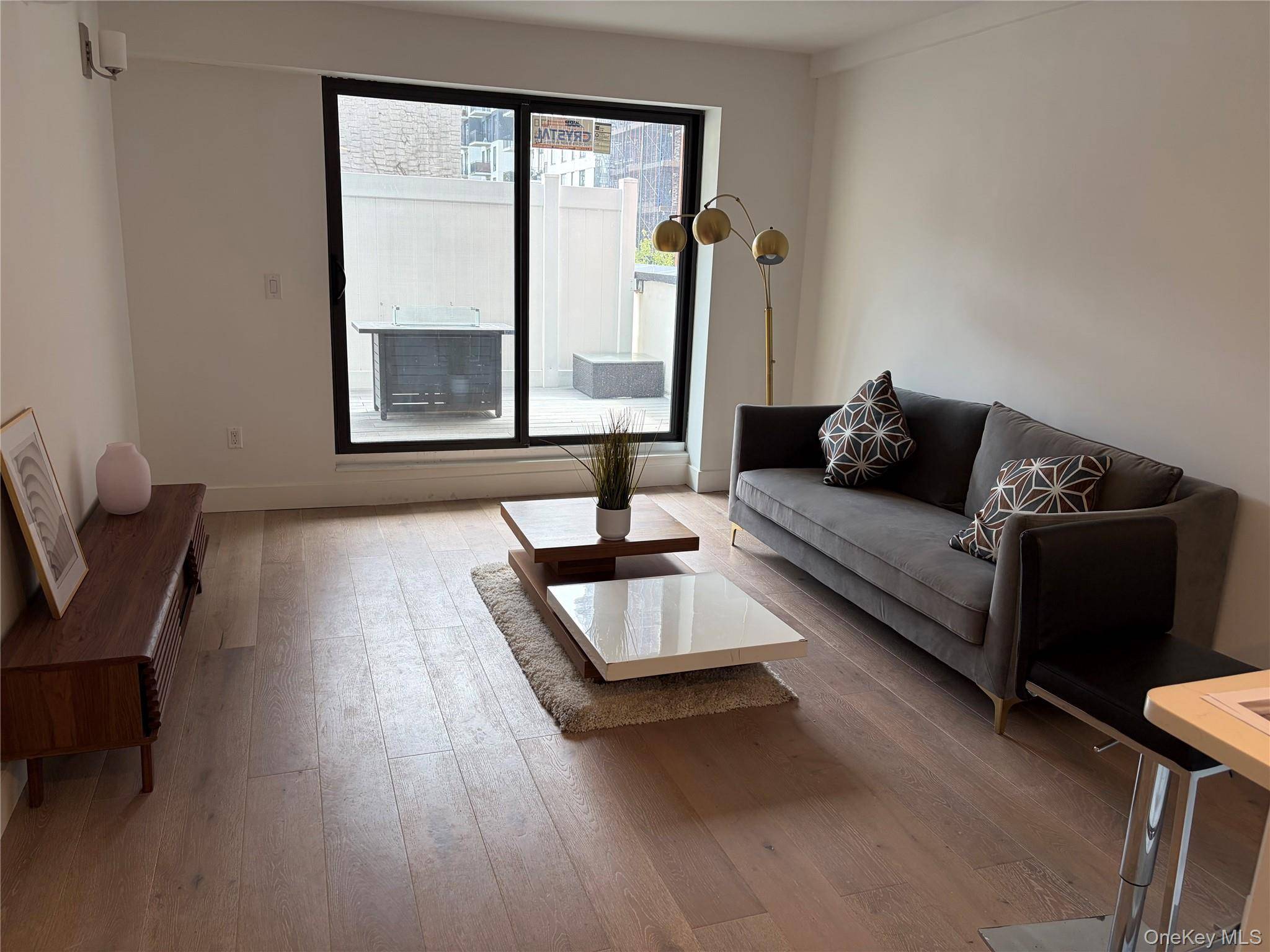 52-16 Roosevelt AVE #2C, Woodside, NY 11377