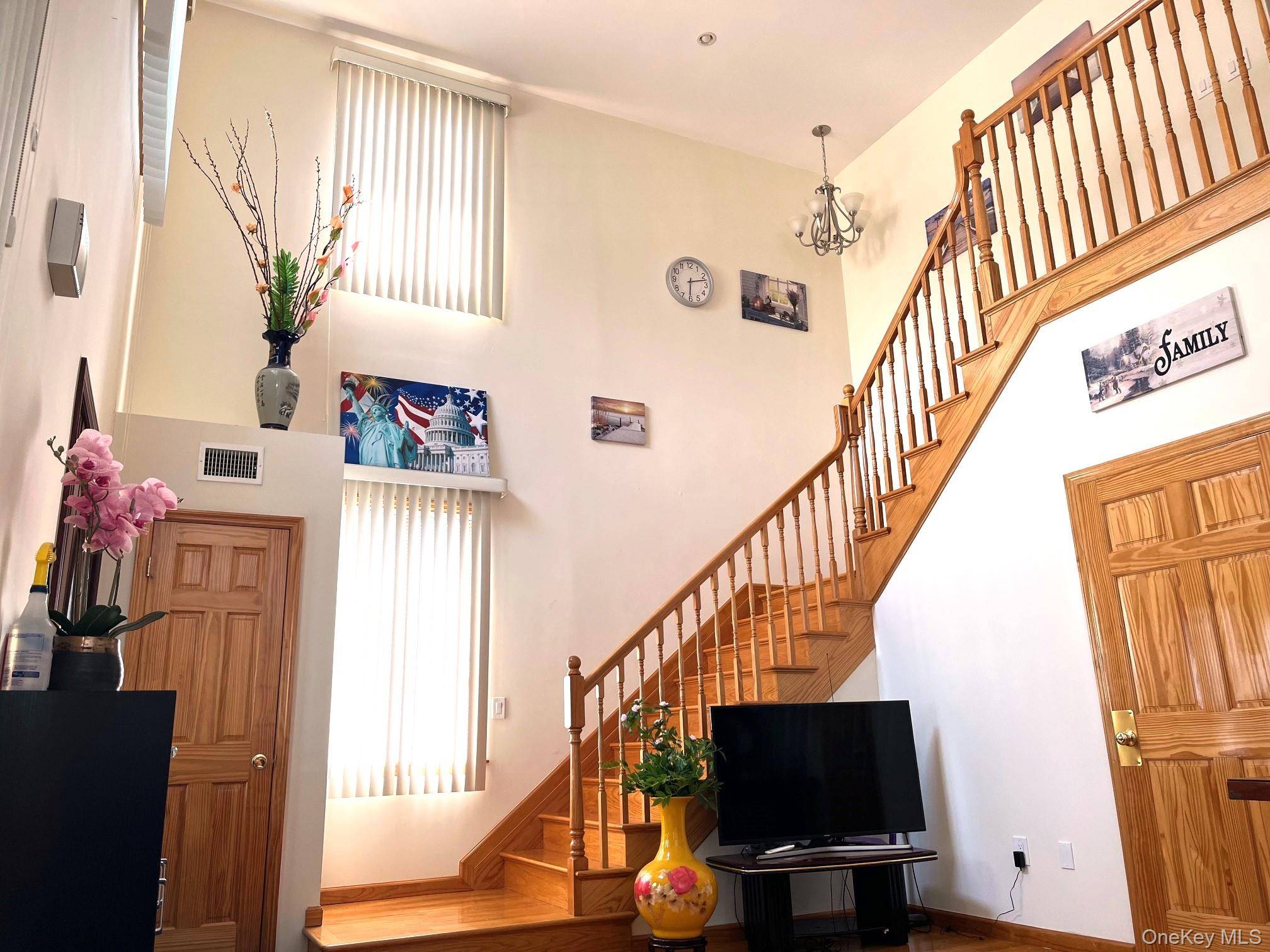 70-10 172nd ST, Fresh Meadows, NY 11365