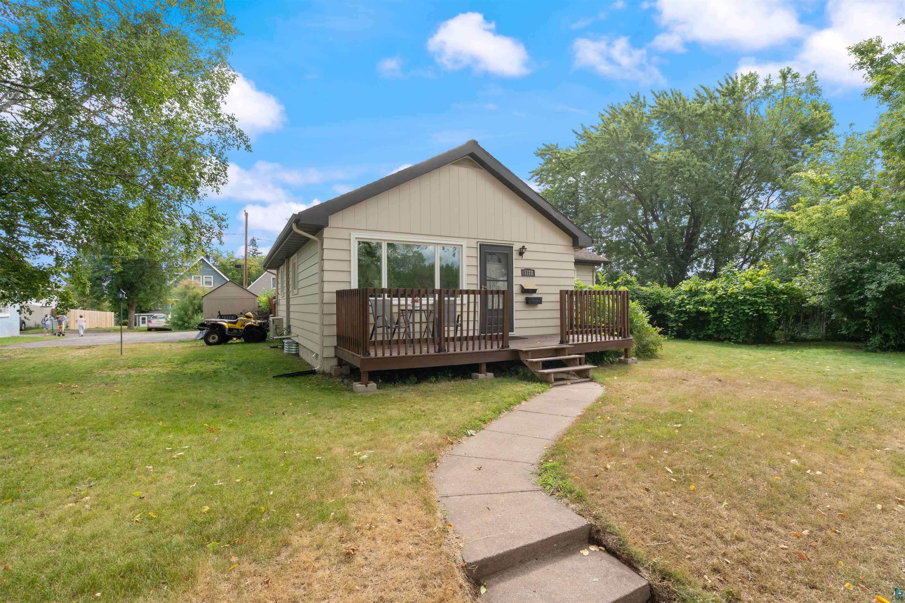 1122 105th Ave W, Duluth, MN 55808