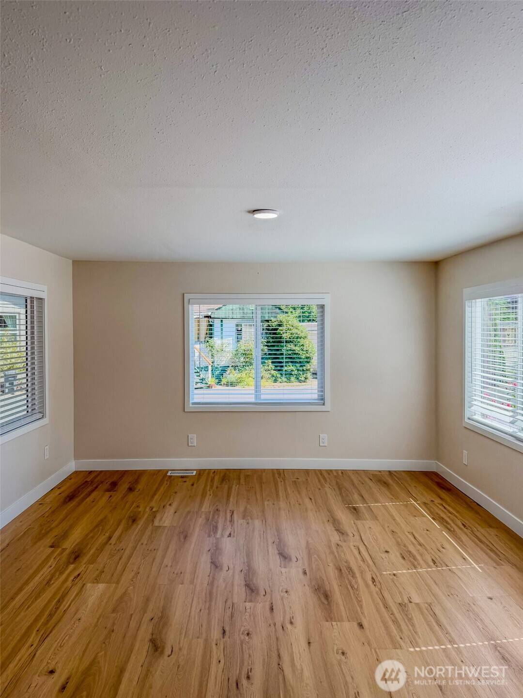 3333 228th ST SE #84, Bothell, WA 98021