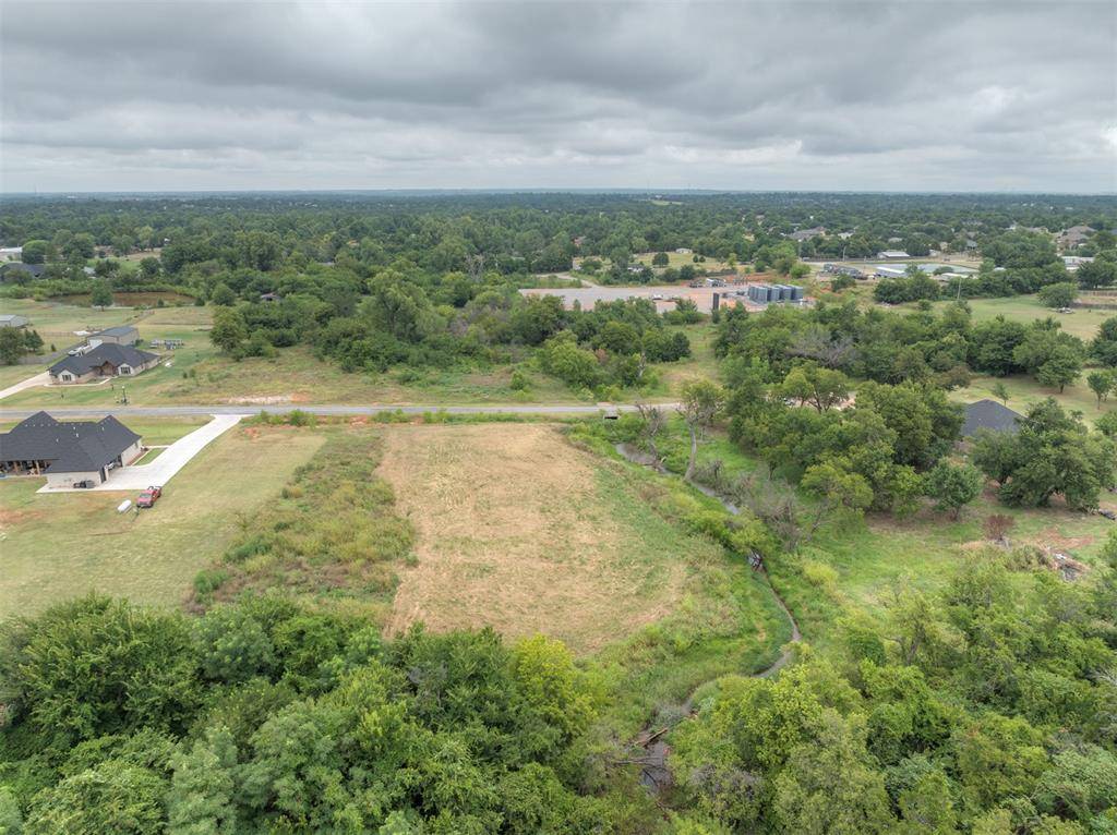 2335 Dixie DR, Blanchard, OK 73010