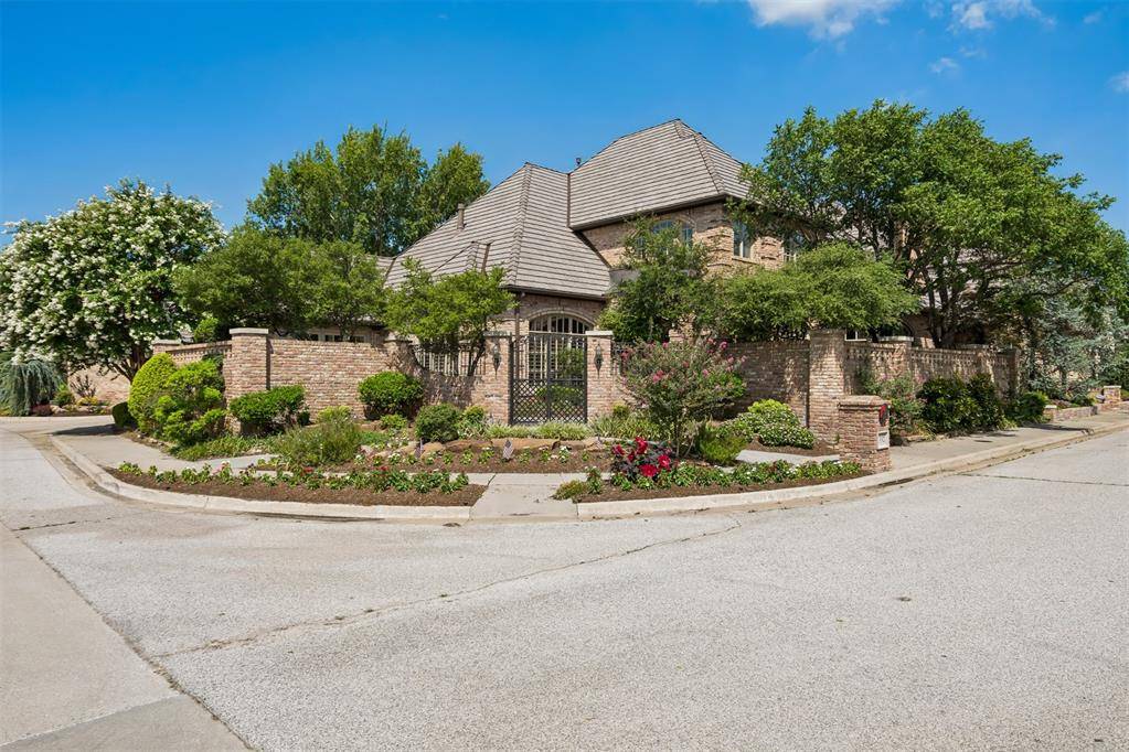 332 Cotswold DR, Norman, OK 73072