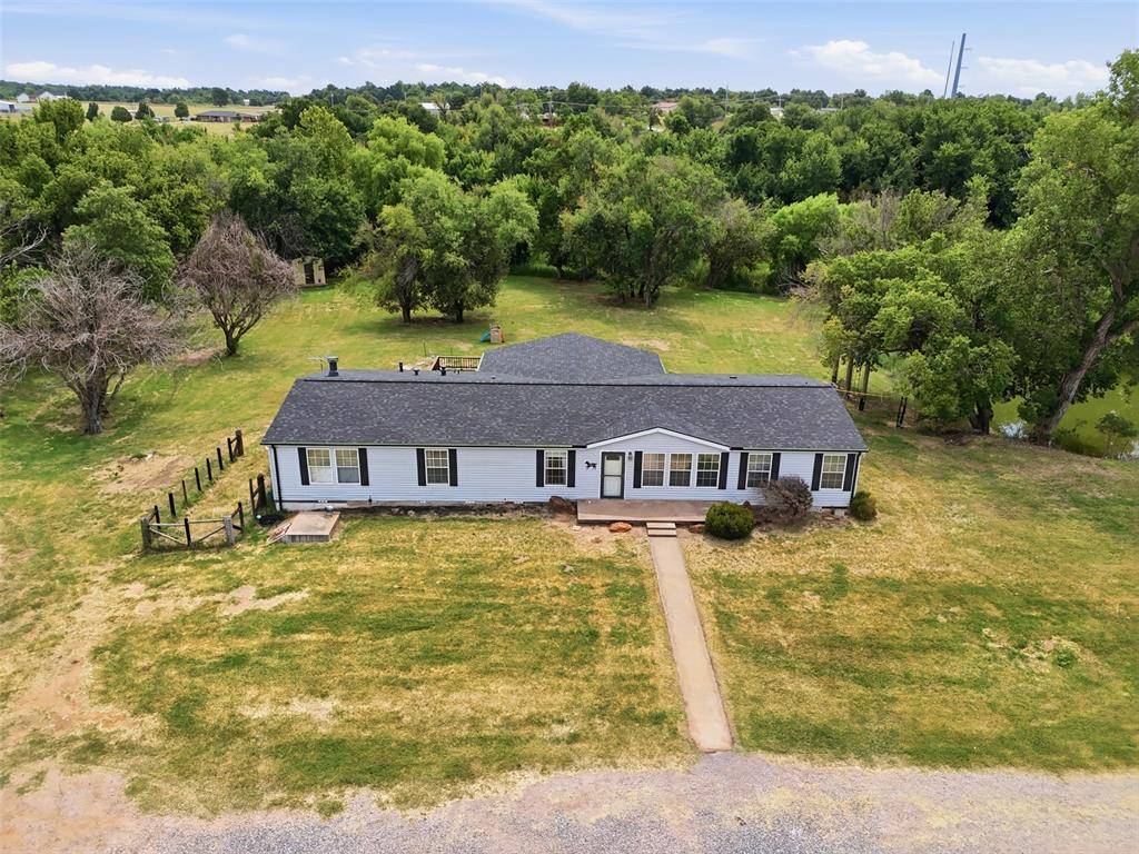 13732 W Cooksey RD, Crescent, OK 73028