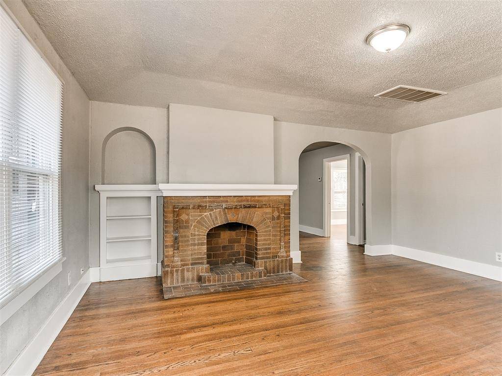 1527 NW 43rd ST, Oklahoma City, OK 73118